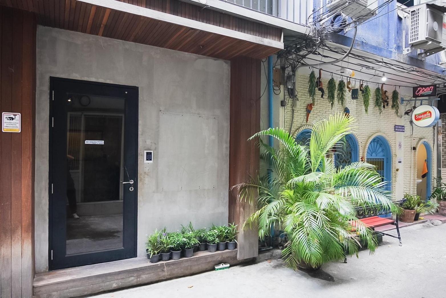 Go Inn Silom โกอินน์ สีลม - สถานีรถไฟฟ้าเซนต์หลุยส์ Bangkok Dış mekan fotoğraf